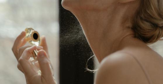 Como fazer o perfume durar mais