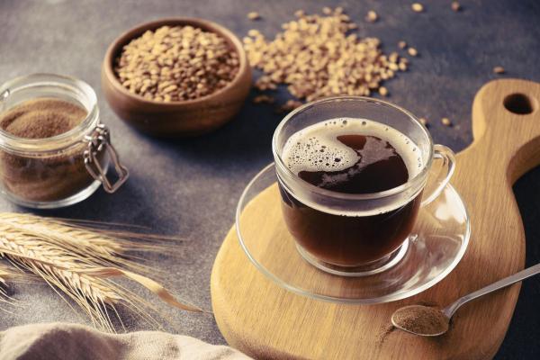 Café de cevada: benefícios, como preparar e contraindicações - Como preparar café de cevada