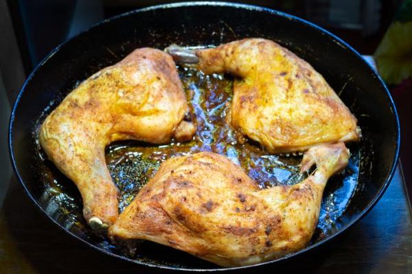 Como fazer frango com vinho branco (molho verde) - Passo 6