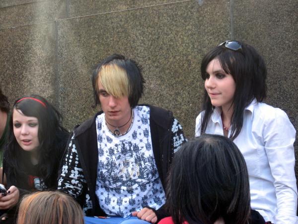 Como fazer cabelo a emo - Passo 1