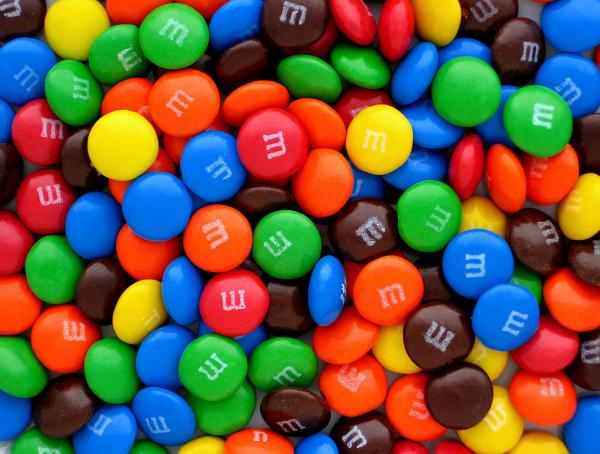 Nomes dos chocolates mais famosos no Brasil - M&Ms