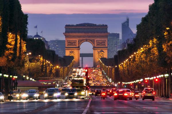Por que Paris é a Cidade Luz? - Por que chamam Paris de Cidade Luz?