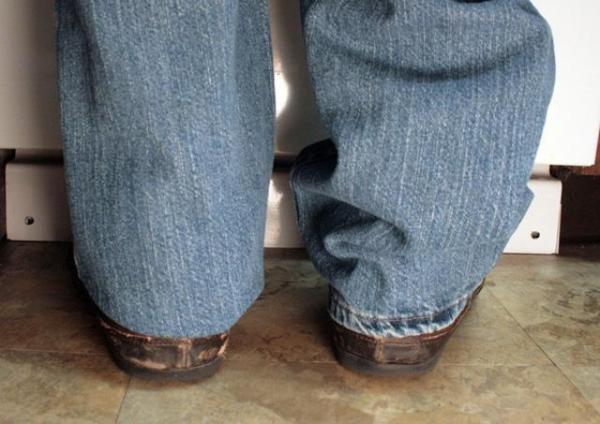 Como fazer barra de calça jeans - Passo 2