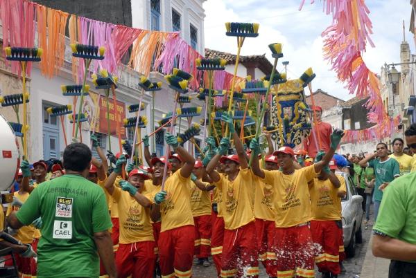 Carnaval pode ser descontado das férias?
