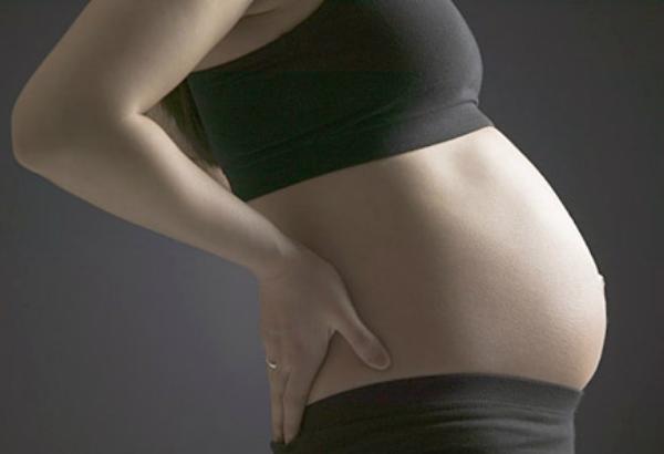 É normal barriga de grávida ficar dura? - Passo 1