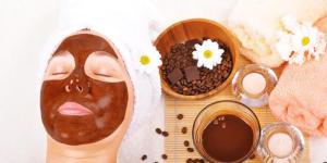 Como fazer uma máscara de café e iogurte