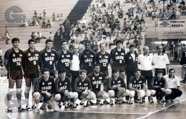 História do vôlei: origem, quem inventou e curiosidades - História do vôlei no Brasil