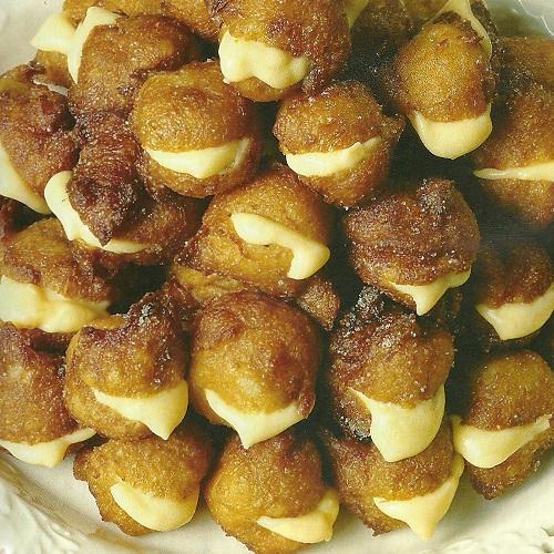 Como fazer bolinhos da Quaresma com recheio de creme