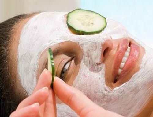 Como fazer máscaras de pepino para o rosto