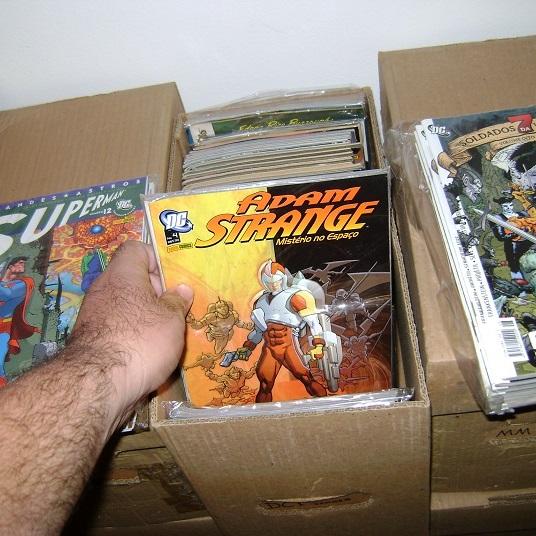 Como guardar revistas em quadrinhos