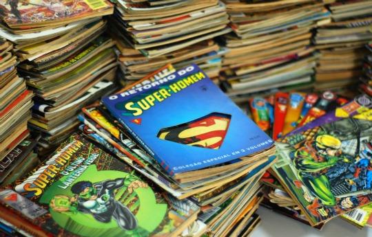Como guardar revistas em quadrinhos - Dicas de conservação