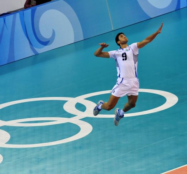 Como sacar por cima no vôlei