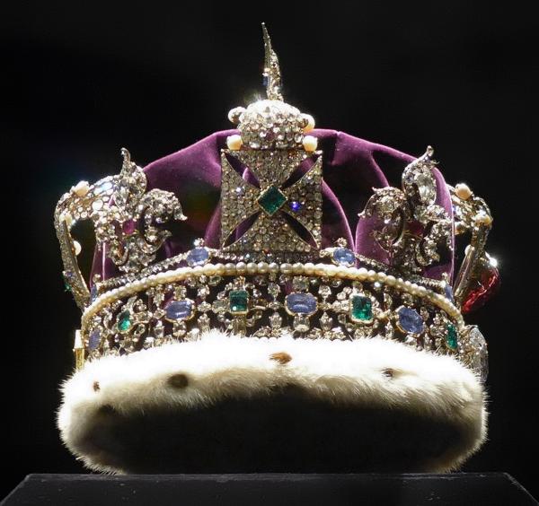 Qual o meu signo cigano - A Coroa - Ouro e Nobreza