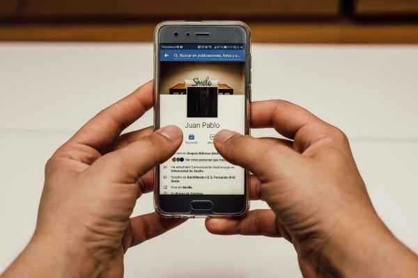 Aplicativos mais baixados do mundo - Facebook