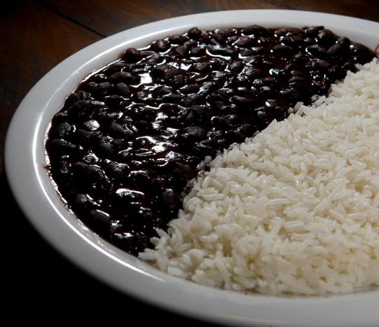 Quais as vitaminas do feijão - Combinação arroz com feijão