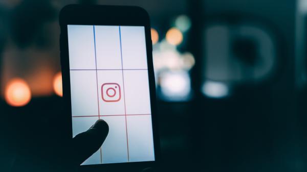Instagram fechando sozinho, o que fazer?