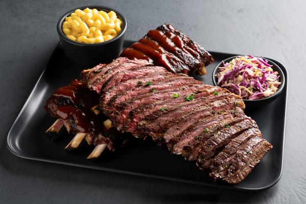Comida típica dos Estados Unidos: os melhores pratos - Costela ao molho BBQ