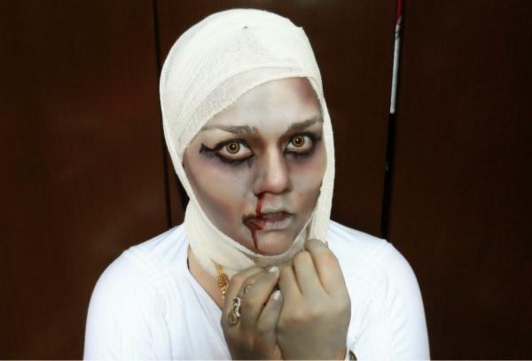 Como fazer uma fantasia de múmia - 