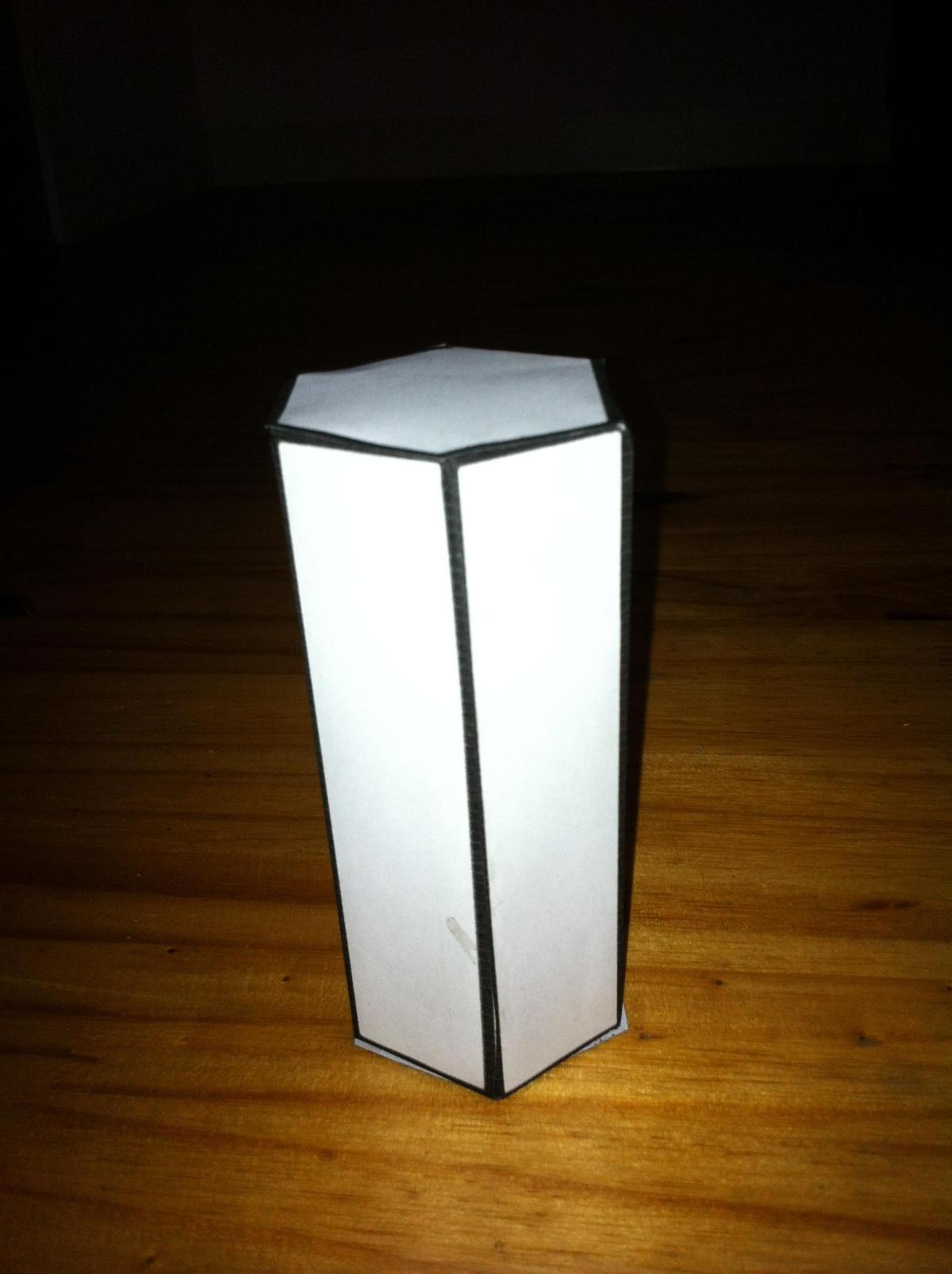 Como fazer um prisma com base hexagonal