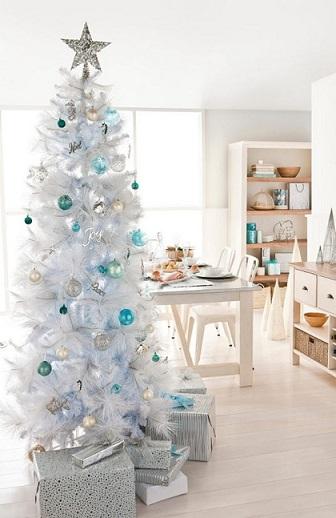 Como decorar árvore de natal branca - Passo 6