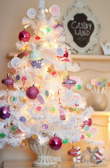 Como decorar árvore de natal branca - Passo 7