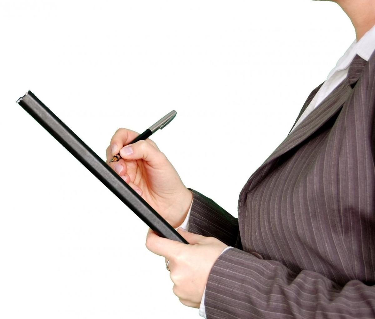 Como se escreve chuchu ou xuxu