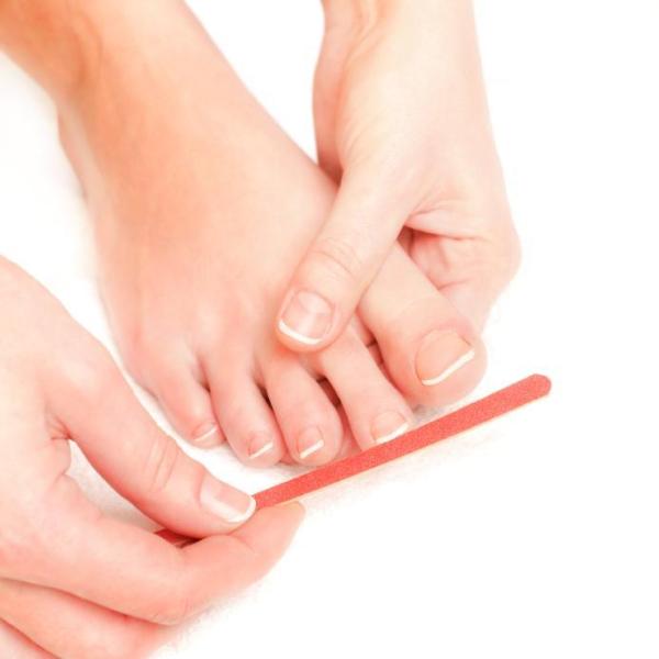 Como lixar as unhas dos pés - Passo 2