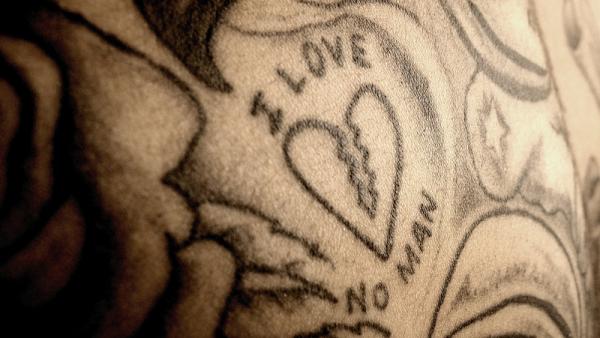 Qual o significado das tatuagens de coração - Passo 8