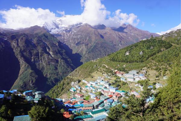 Cidades mais altas do mundo: onde estão e a que altitude - Bazar Namche, Nepal (3.500 metros)