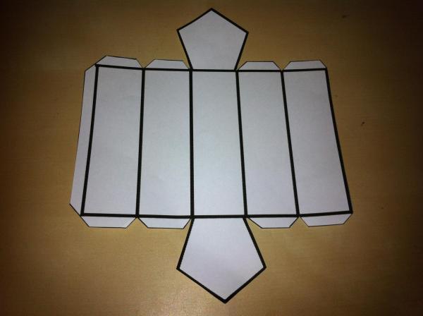 Como fazer um prisma com base pentagonal - Passo 2