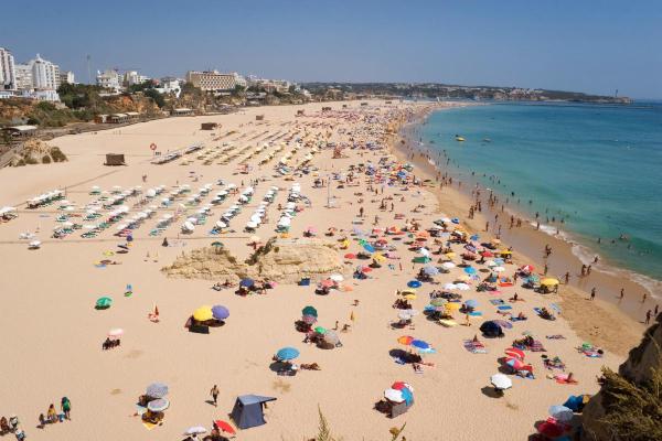 Melhores praias de Portugal - Praia da Rocha - Algarve