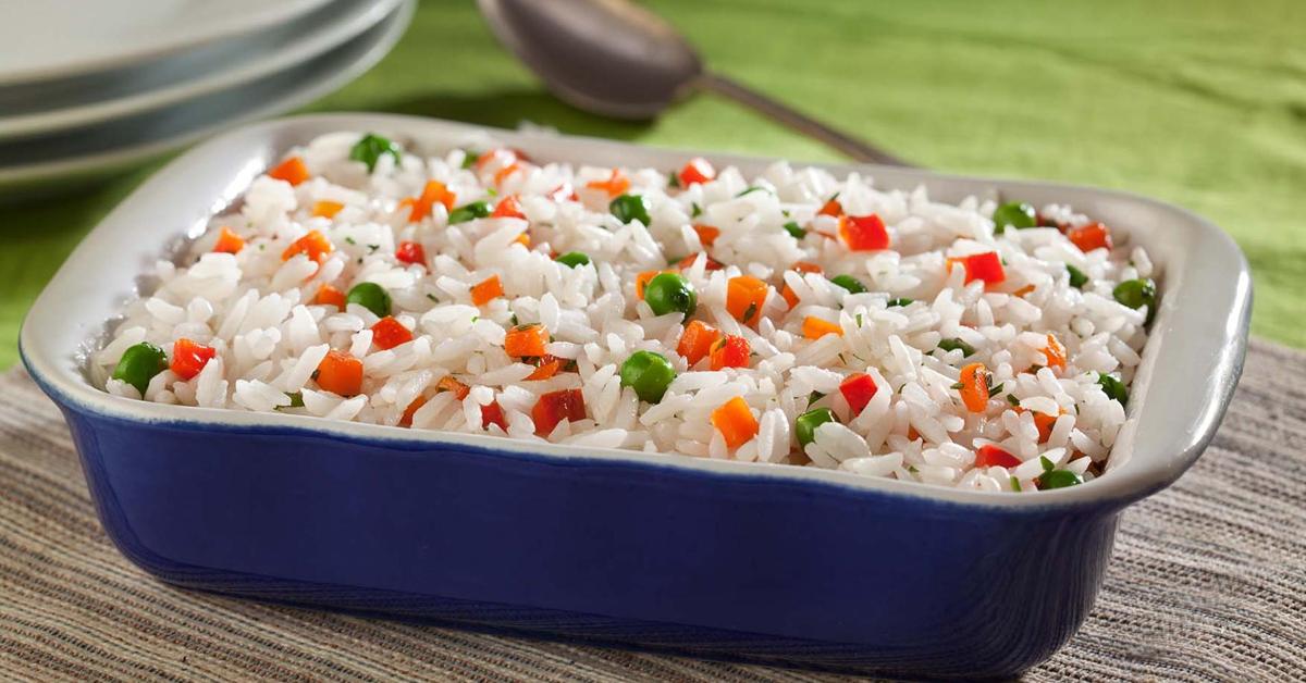 Como fazer arroz à grega