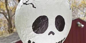 Como fazer uma pinhata de caveira para o Halloween