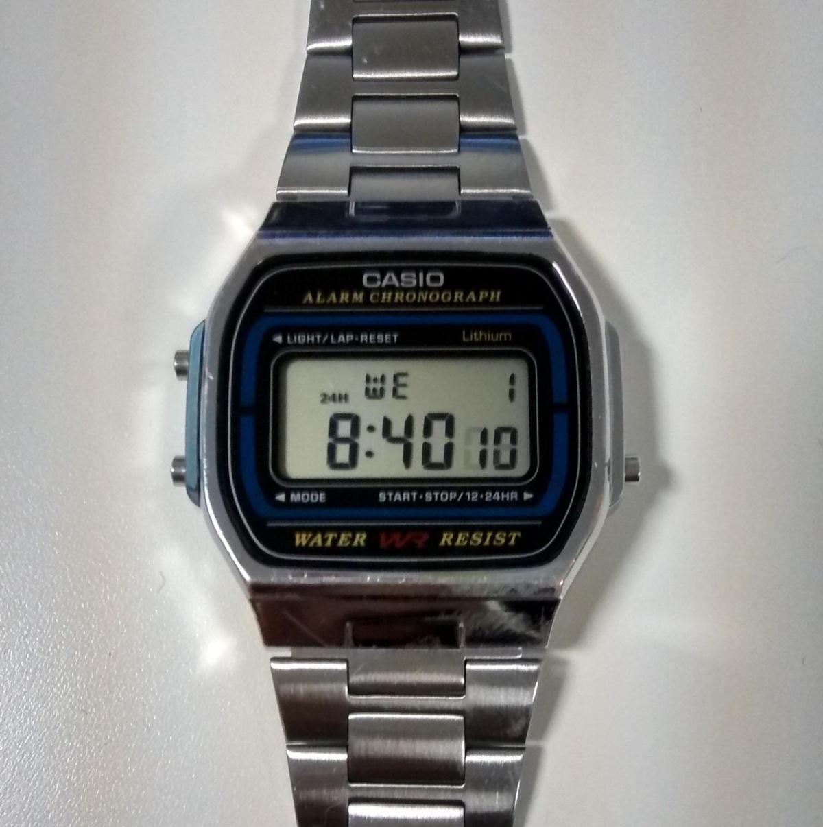 Como mudar a hora de um relógio Casio