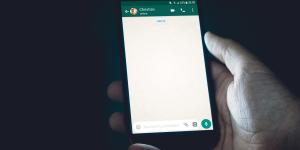 Como saber se alguém está conectado ao WhatsApp