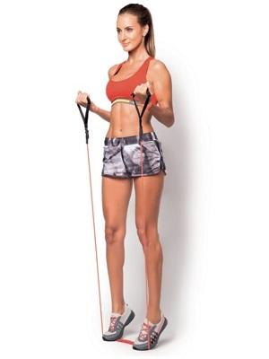 Como fazer exercício físico com elástico - Exercício para a panturrilha
