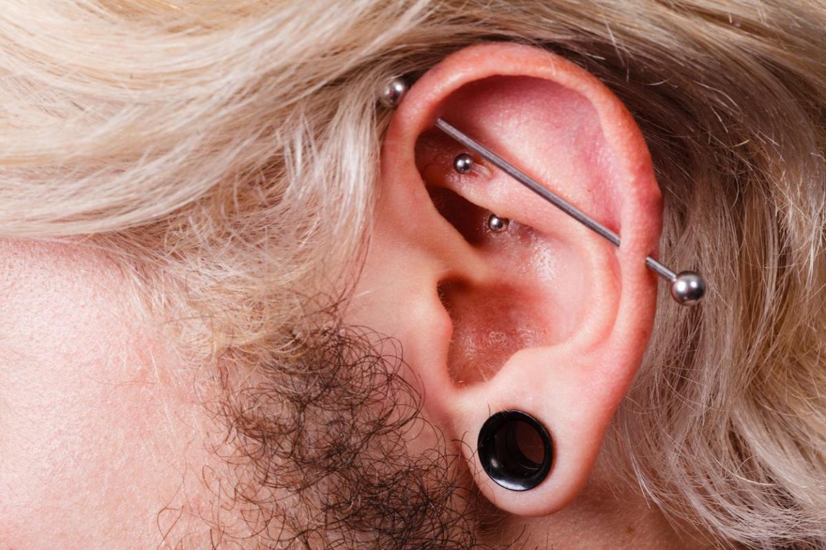 Como cuidar de um piercing inflamado