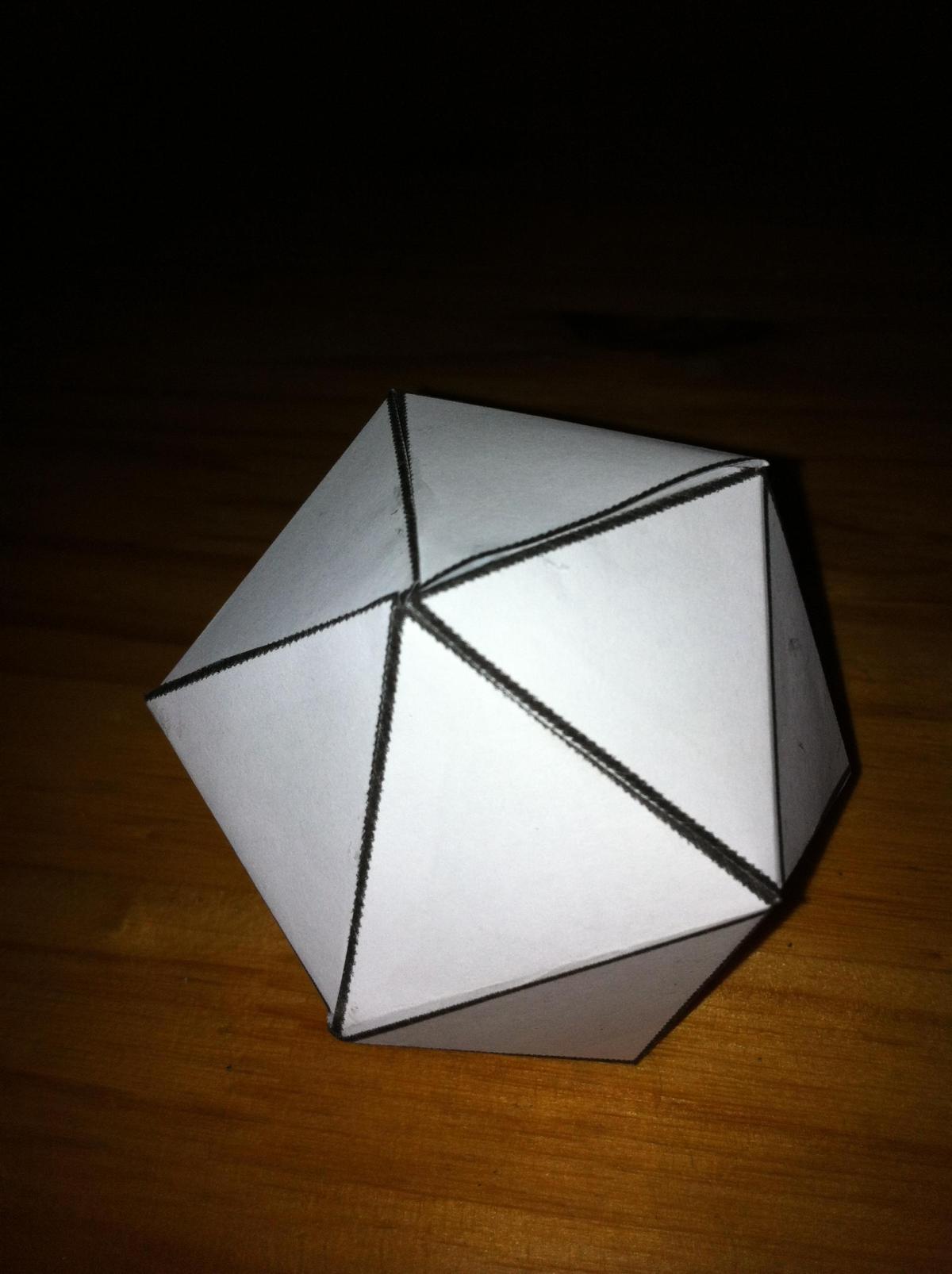 Como fazer um icosaedro de papel