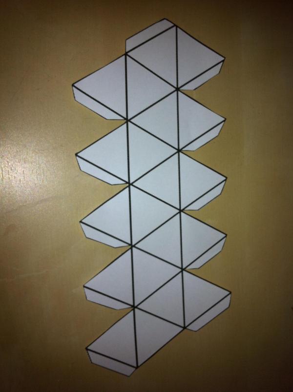 Como fazer um icosaedro de papel - Passo 2
