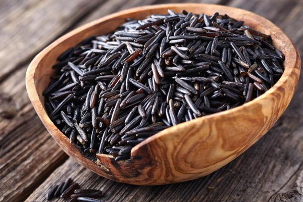 Tipos de arroz: descubra seus usos na cozinha - Arroz selvagem