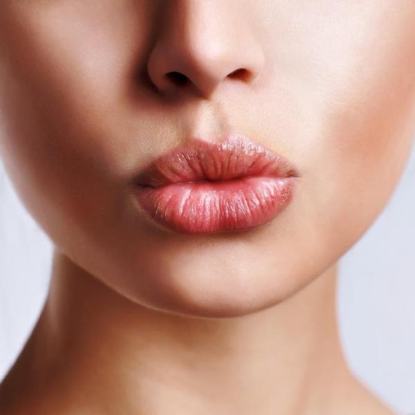 Como fazer hidratante labial de mel - Passo 1