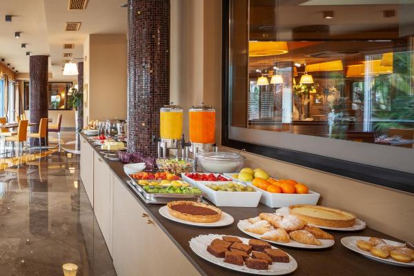 Tipos de café da manhã - Café da manhã buffet