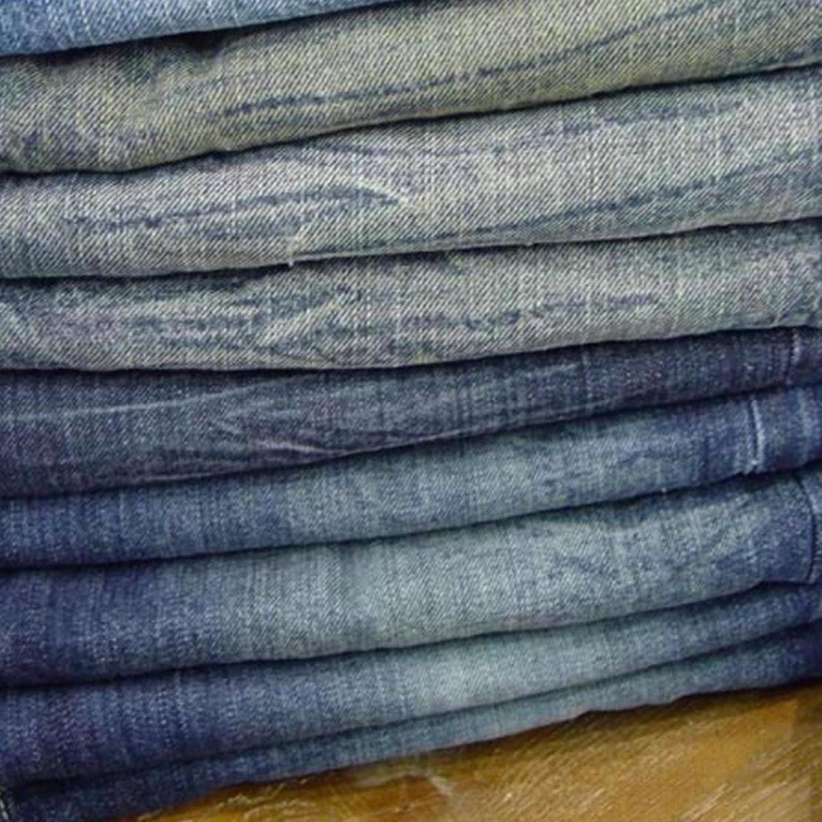 Como pintar uns Jeans com spray