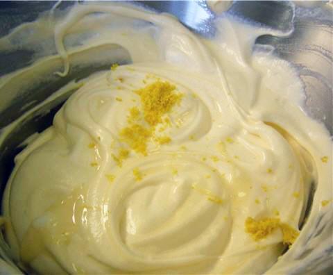 Como fazer frosting de limão - Passo 4