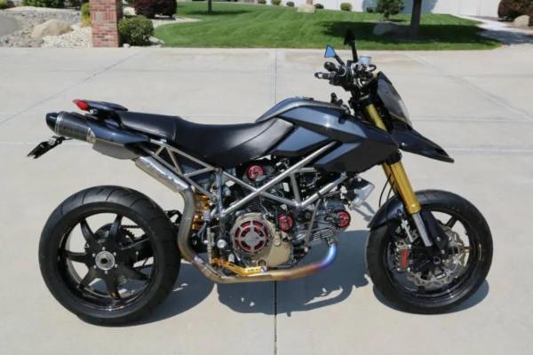 Motos mais caras do mundo: descubra o preço de cada uma - NCR Leggera 1200 Titanium Special