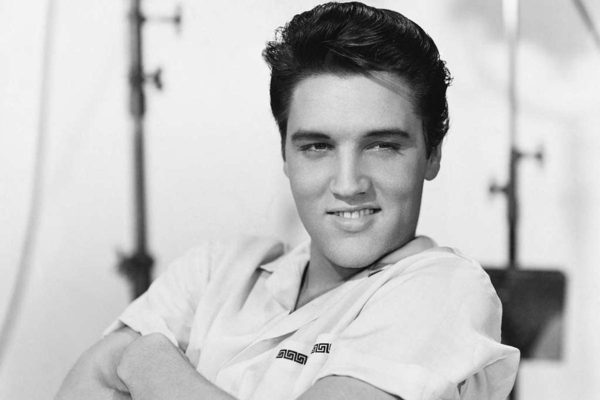 Como Elvis Presley morreu