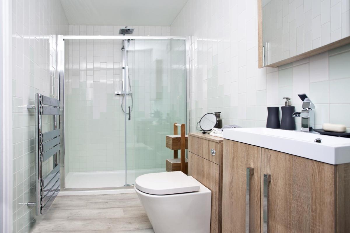 Como reformar banheiro gastando pouco - sem quebrar!