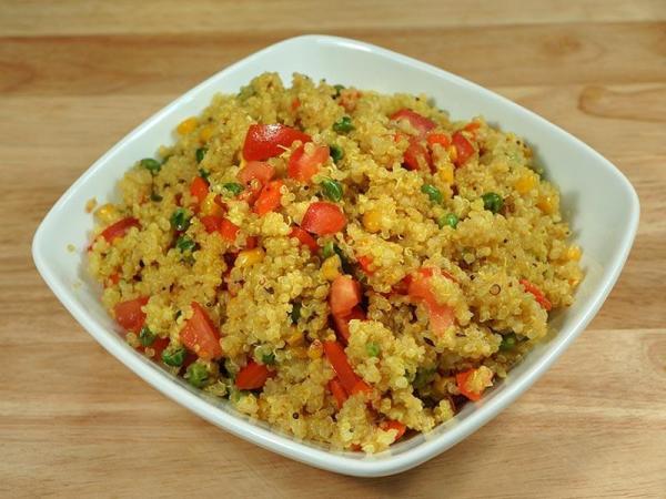 Como fazer quinoa com legumes