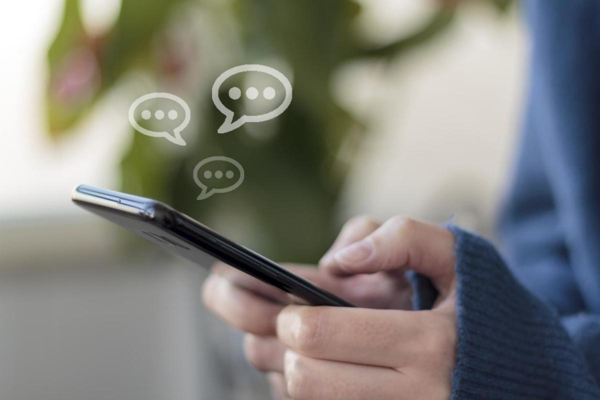 O que significa LOL nas redes sociais